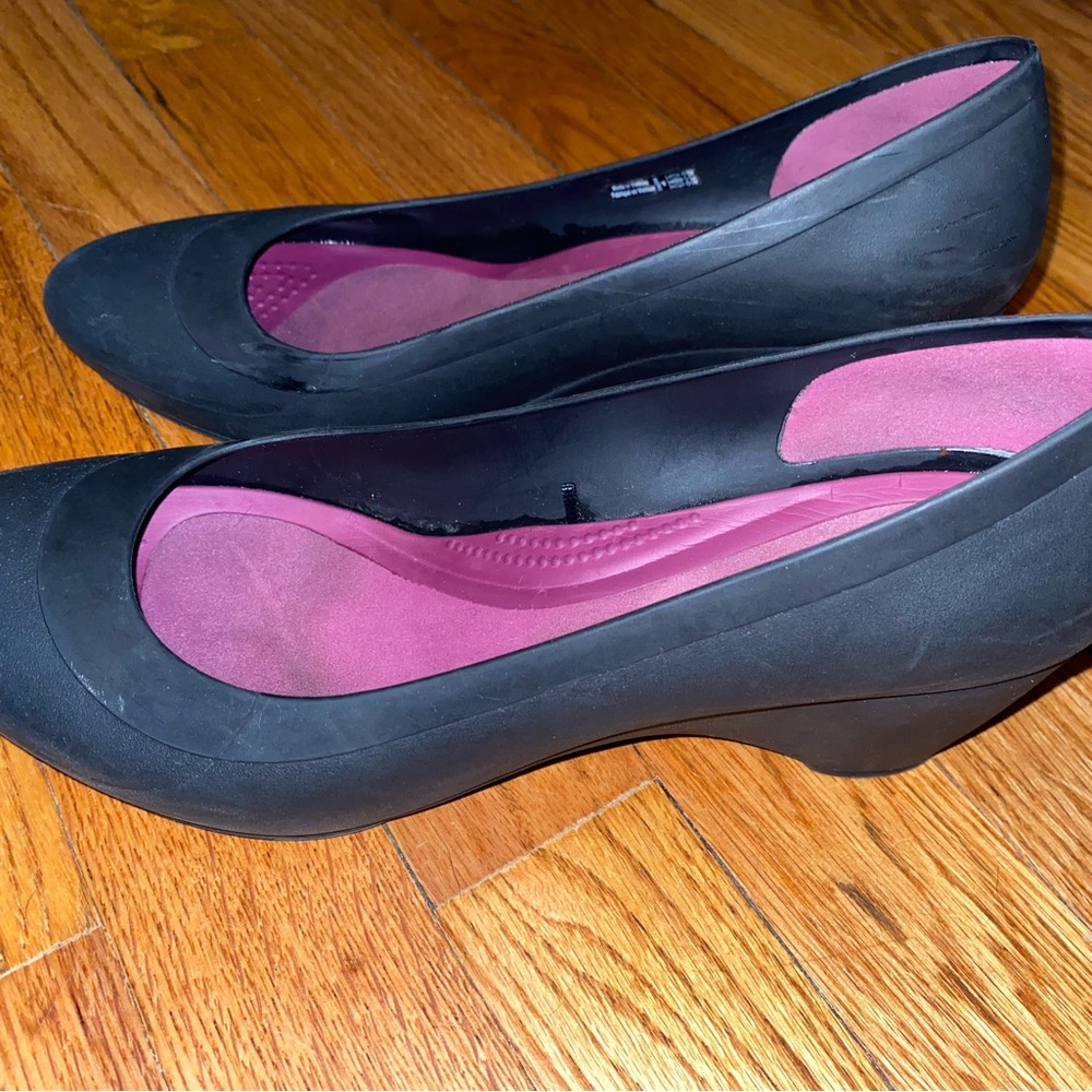 CROCS Black and Pink Wedge Shoes with Comfort and Style 9